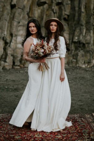 Iceland-inspired elopement with models Lili and Eszti.

Date: March 15, 2021

Planning: Wedding For You
Decoration and bouquet: Képzeld El
Hairstylist: Viktoria Gábor
Make-up: Barbara Huszka
Bridal gowns: Sweetheart Couture

Photographers: Daniel and Dénes